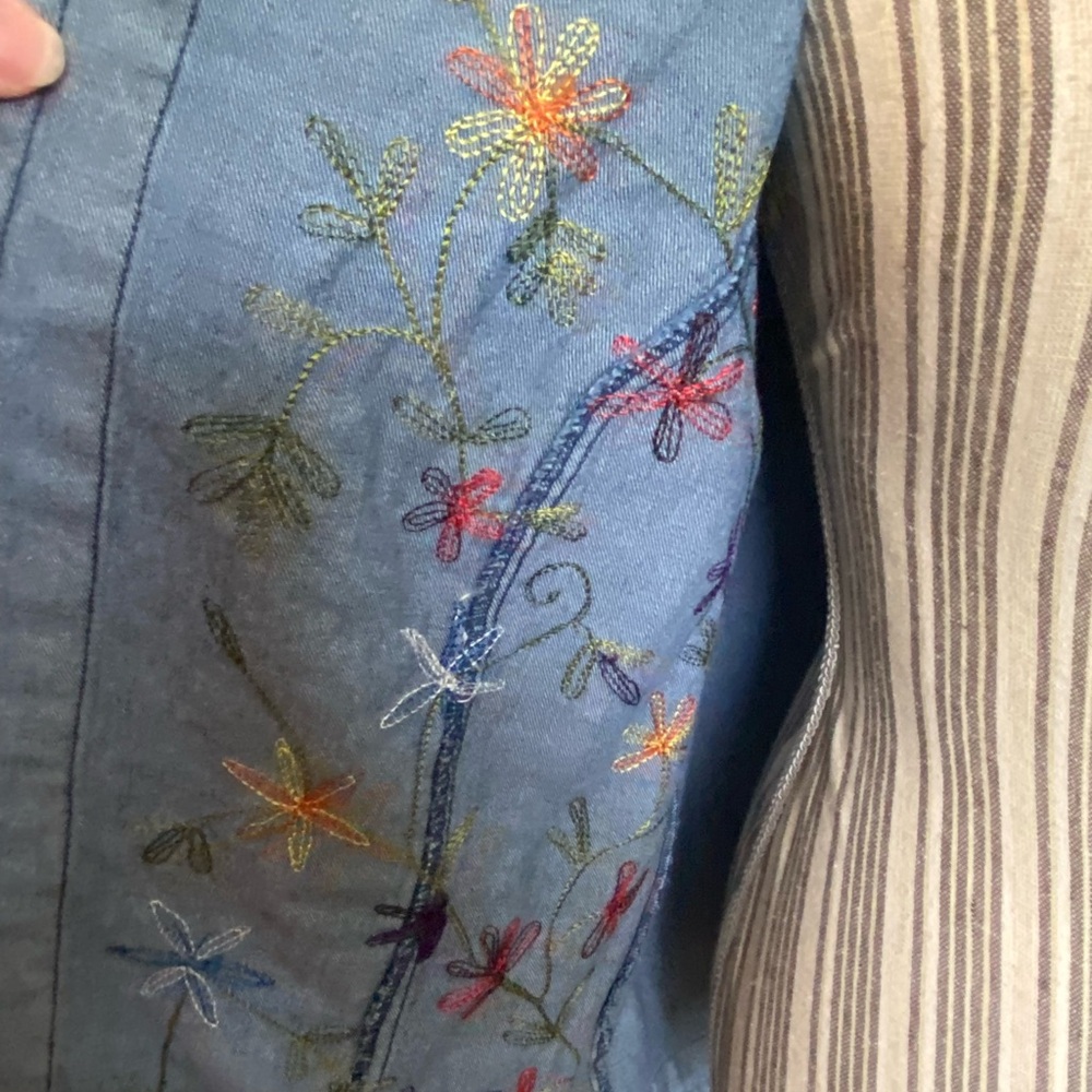 Gunit Fashions embroidered front denim jacket - Picture 10 of 11
